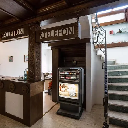 酒店 Zum Kuehlengrund & Soultans Paradise *