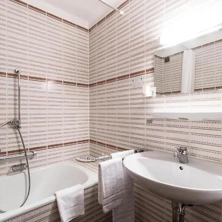 酒店 Zum Kuehlengrund & Soultans Paradise