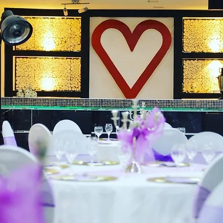 酒店 Zum Kuehlengrund & Soultans Paradise *