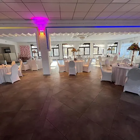 Zum Kuehlengrund & Soultans Paradise Hotel