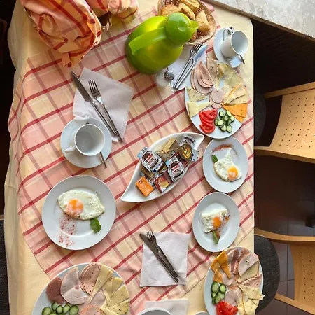 酒店 Zum Kuehlengrund & Soultans Paradise *