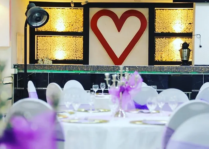 ホテル Zum Kuehlengrund & Soultans Paradise *