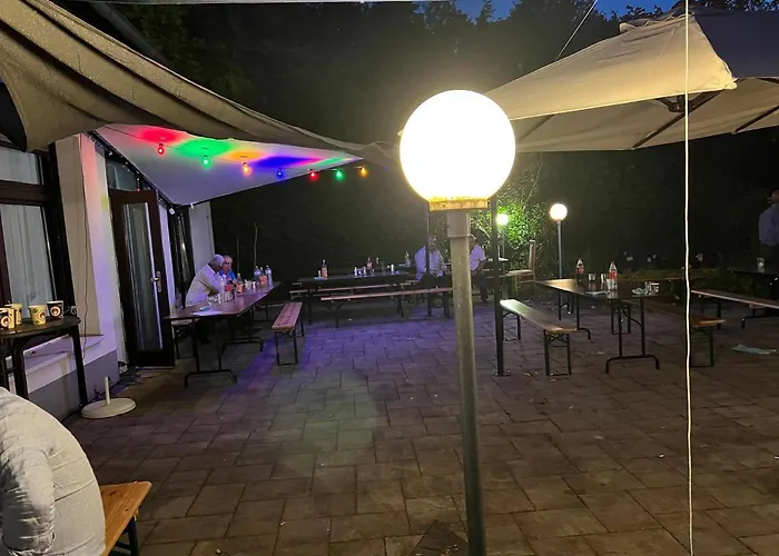 فندق Zum Kuehlengrund & Soultans Paradise *