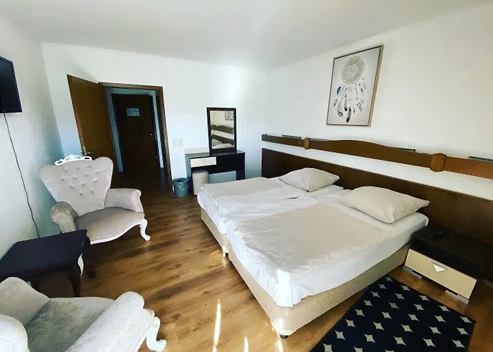 Zum Kuehlengrund & Soultans Paradise